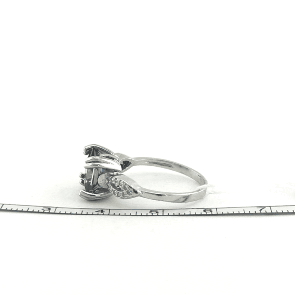 Sidabrinis žiedas su tanzanitu | Juvelyrika Baltijos Perlas |
