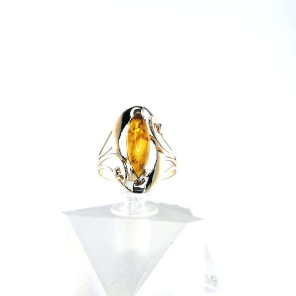 Auksinis žiedas su gintaru — Juvelyrika Baltijos Perlas —