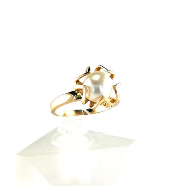 Auksinis žiedas su perlu | Juvelyrika Baltijos Perlas |