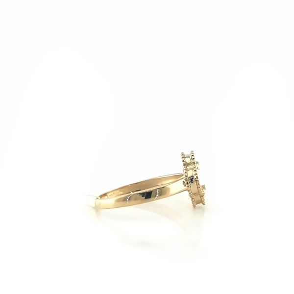Auksinis žiedas su perlamutru | Juvelyrika Baltijos Perlas |