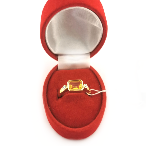 Auksinis žiedas su citrinu ir briliantais | Juvelyrika Baltijos Perlas |
