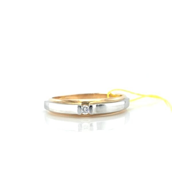 Auksinis žiedas su briliantu — Juvelyrika Baltijos Perlas —