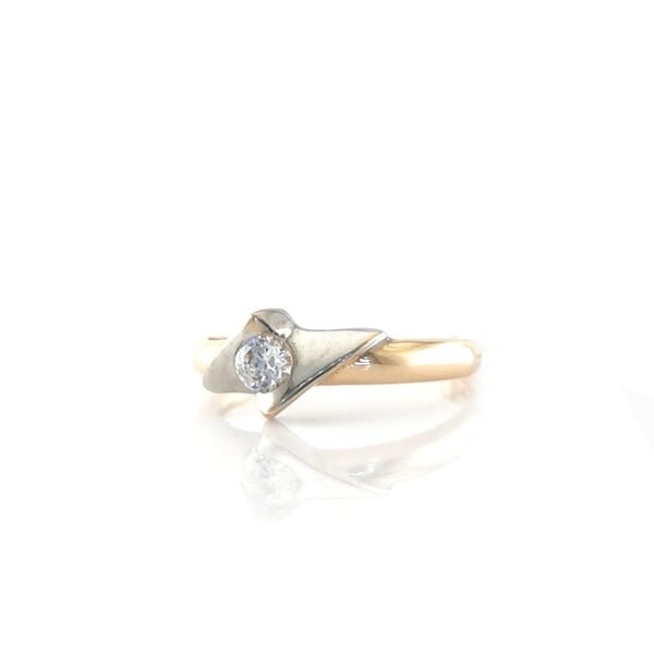 Auksinis žiedas su cirkoniu — Juvelyrika Baltijos Perlas —
