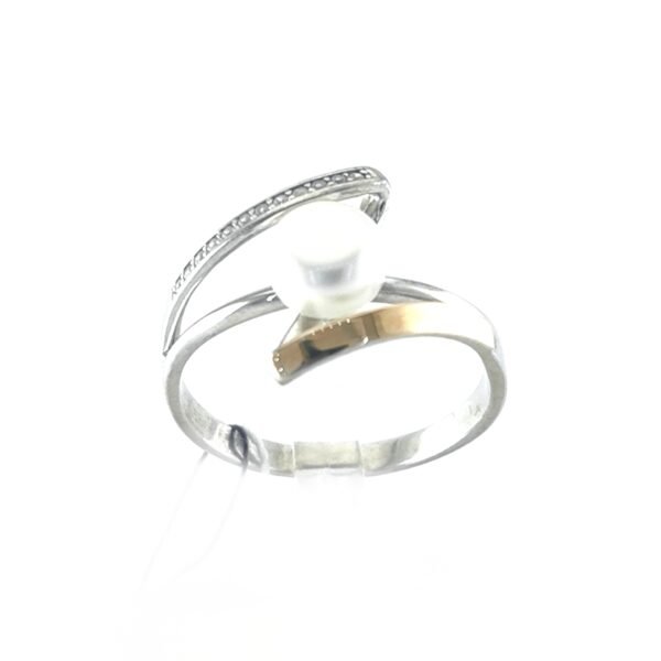 Sidabrinis žiedas su perlu ir aukso detalėmis — Juvelyrika Baltijos Perlas —