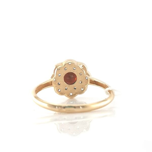 Auksinis žiedas su granatu — Juvelyrika Baltijos Perlas —