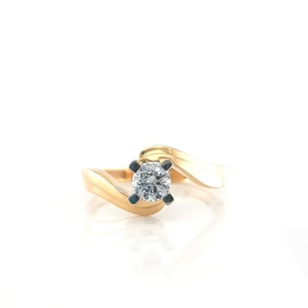 Auksinis žiedas cirkoniu — Juvelyrika Baltijos Perlas —