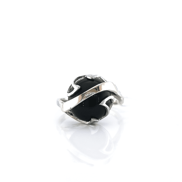 Sidabrinis žiedas su oniksu ir aukso detalėmis | Juvelyrika Baltijos Perlas |
