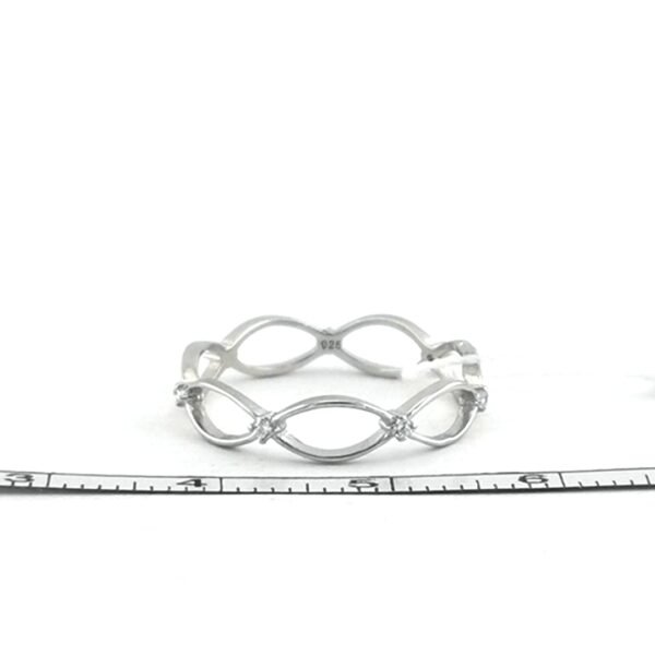 Sidabrinis žiedas su cirkoniu — Juvelyrika Baltijos Perlas —