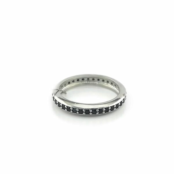 Sodabrinis žiedas su juodu cirkoniu | Juvelyrika Baltijos Perlas |